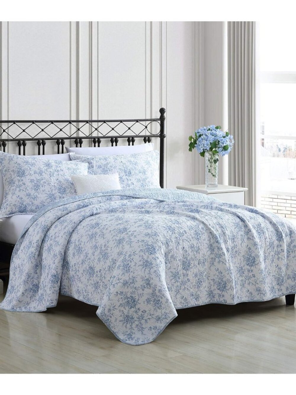 Queen Quilt Set with Shams, Cotton, Reversible